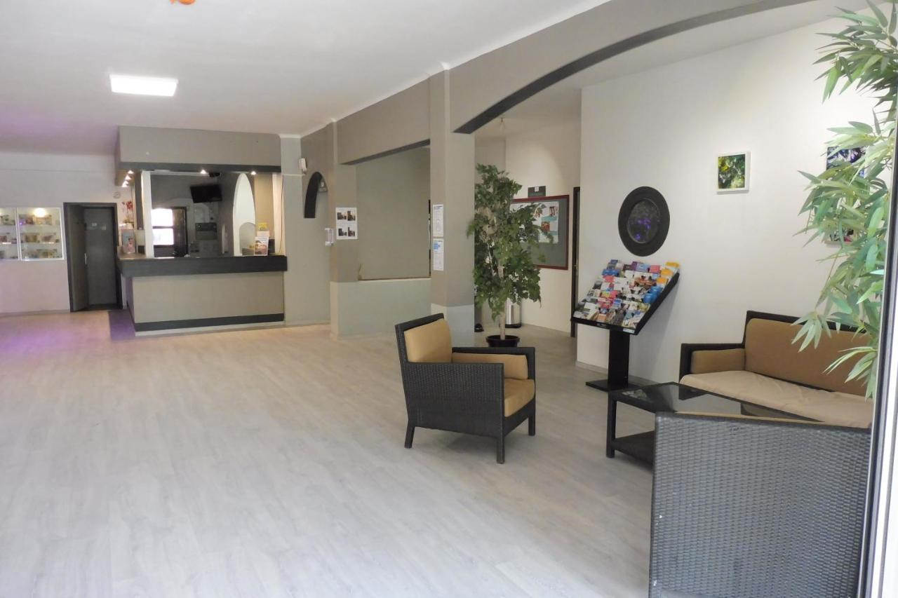 Ulvf Les Residences Du Colombier Fréjus 외부 사진